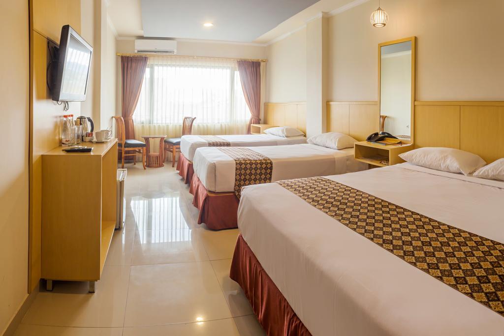 Hotel Serena 2*