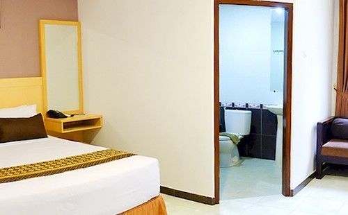 Hotel Serena 2*