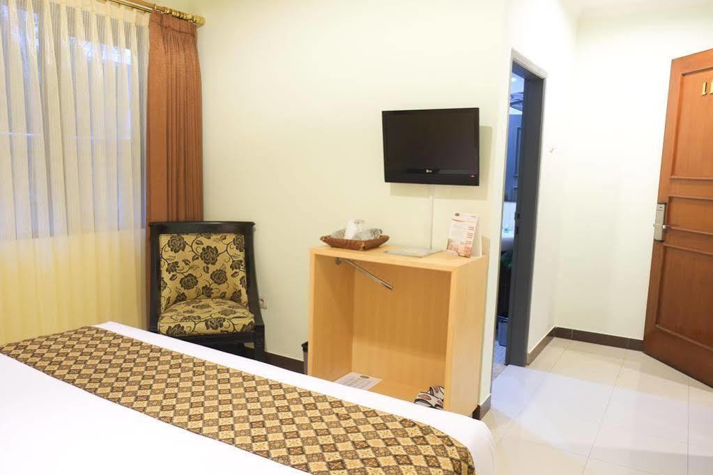 Serena Hotel